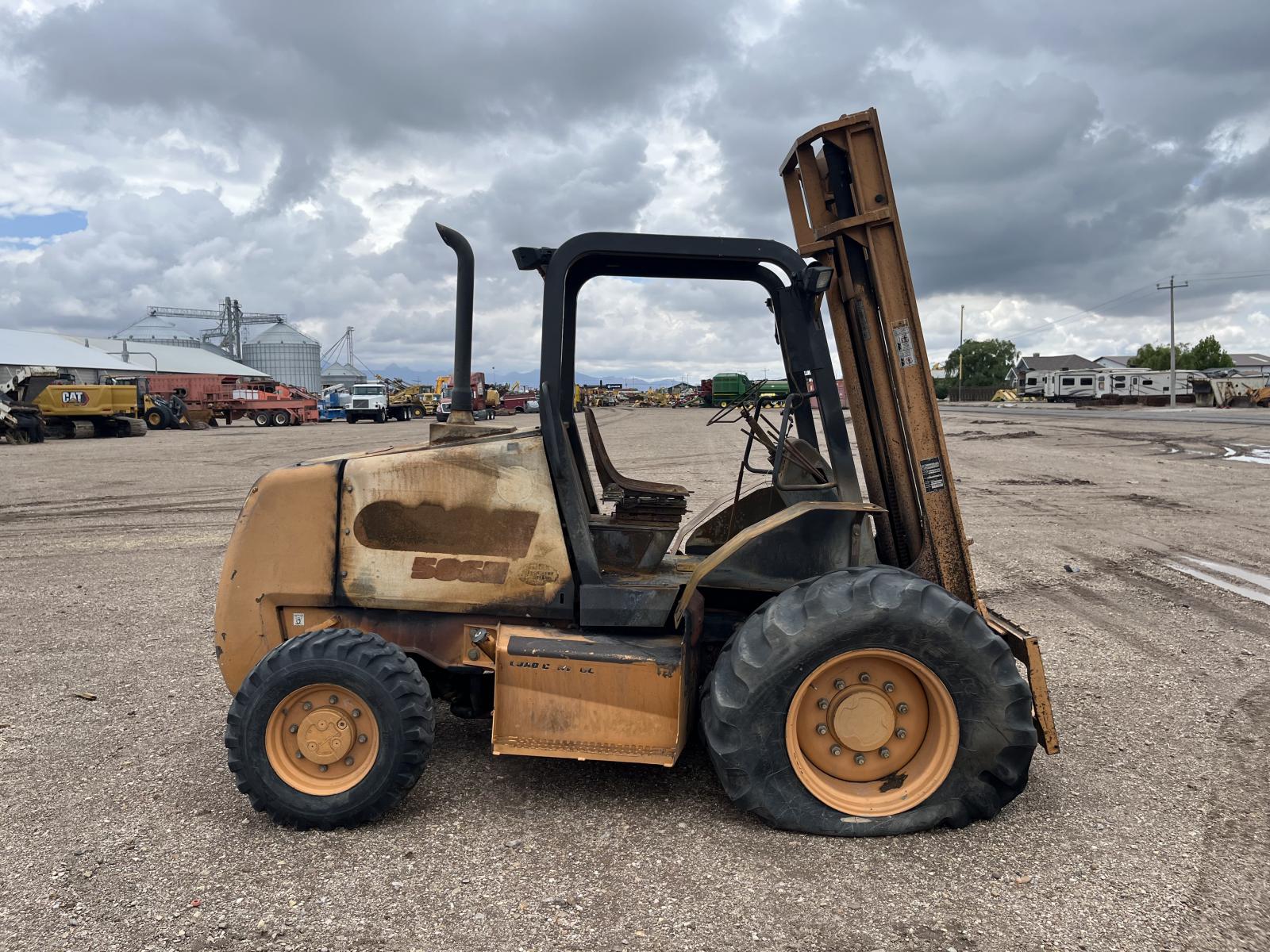 ./imagenes/INVOICE/2019/18188/CASE 586H (4).JPG